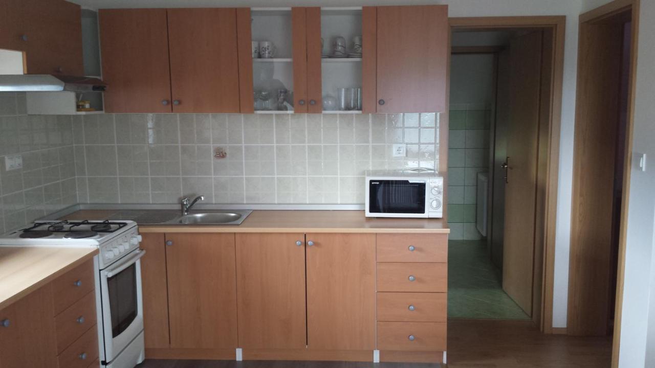 Apartment Hisa Sumrak Bizeljsko Екстериор снимка