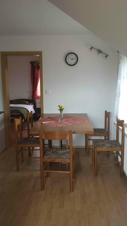 Apartment Hisa Sumrak Bizeljsko Екстериор снимка