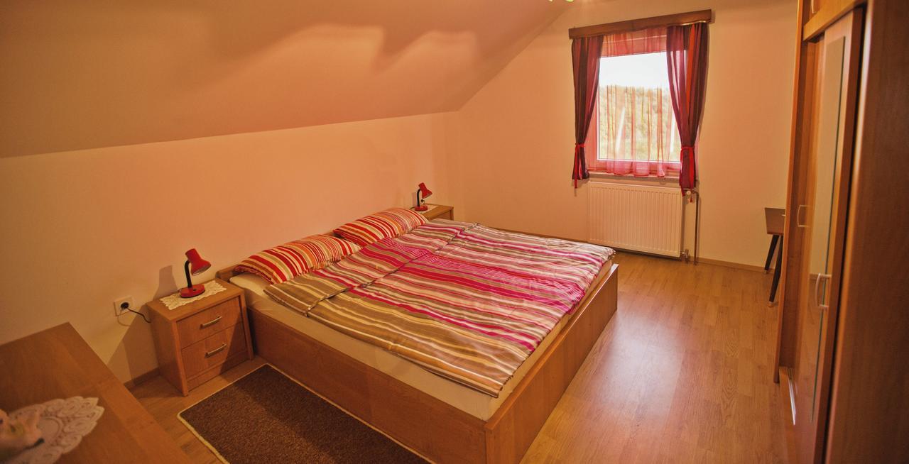 Apartment Hisa Sumrak Bizeljsko Екстериор снимка